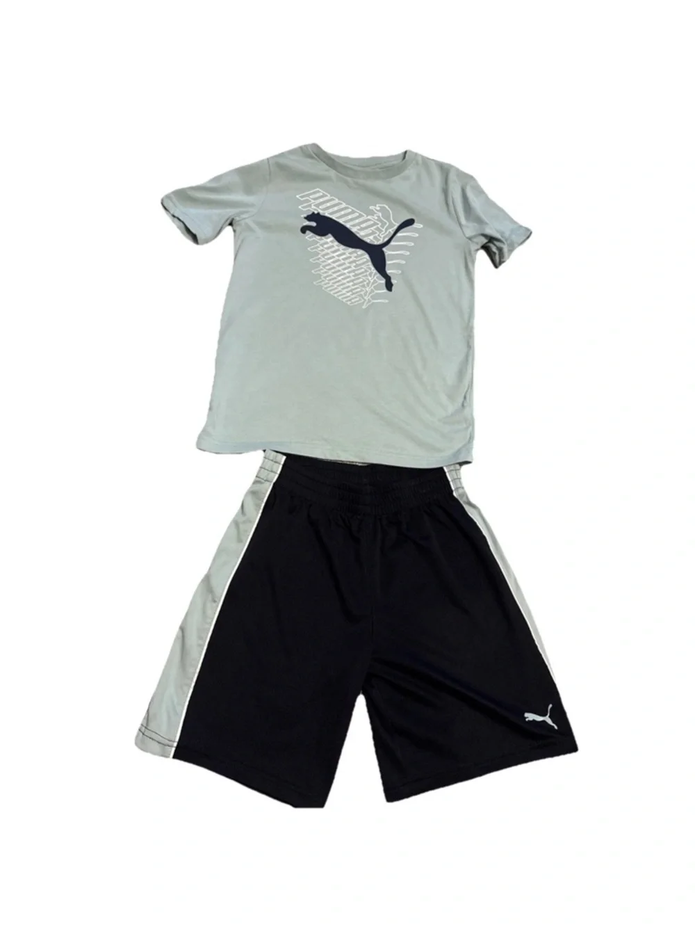 (2) PUMA boys T-shirts & Athletic Shorts Sets Big Logo Sage White Black Size 7 - Picture 2 of 16